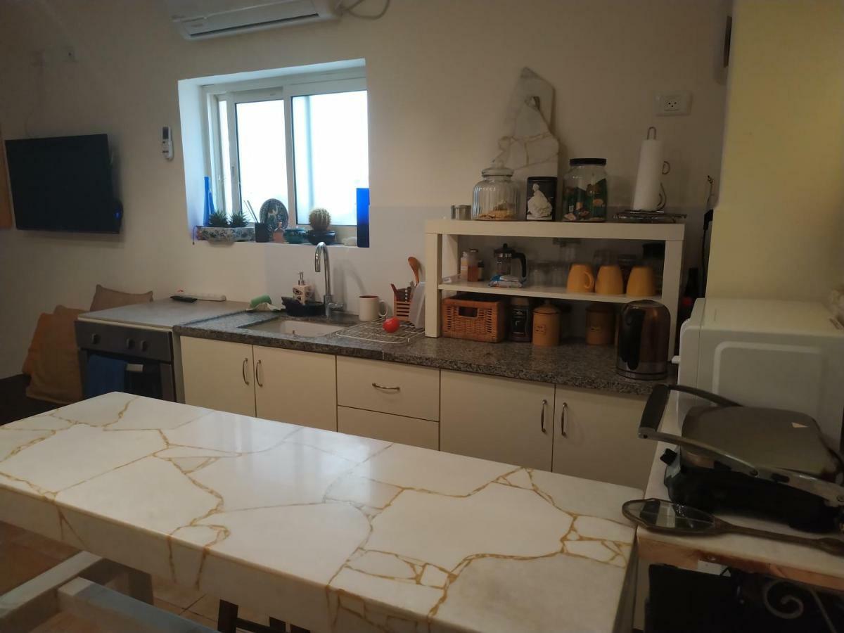 Studio Apt Great Location Heart Of Downtown District Apartment Хайфа Екстериор снимка