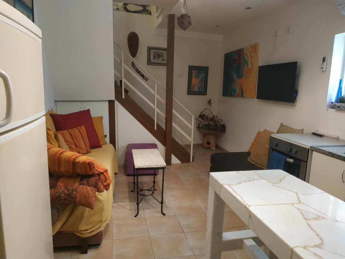 Studio Apt Great Location Heart Of Downtown District Apartment Хайфа Екстериор снимка