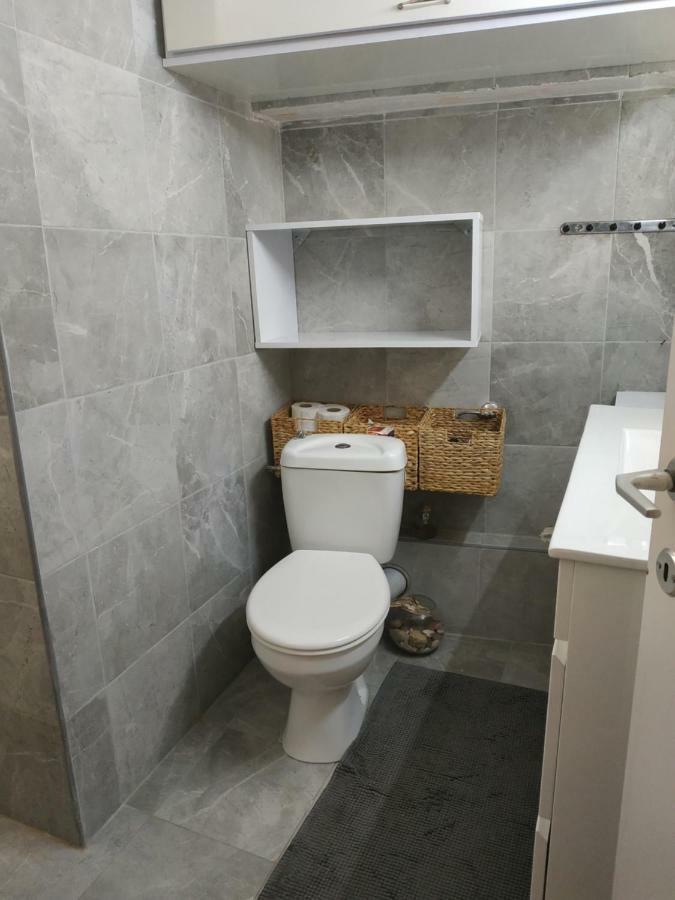 Studio Apt Great Location Heart Of Downtown District Apartment Хайфа Екстериор снимка