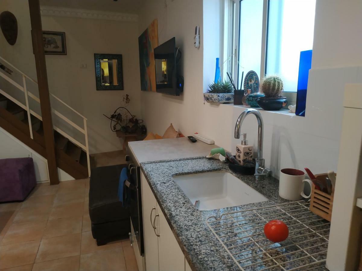 Studio Apt Great Location Heart Of Downtown District Apartment Хайфа Екстериор снимка
